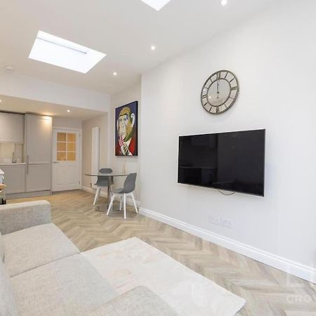 2 Bed Flat -Zone 1-4 London Appartement Thornton Heath Buitenkant foto