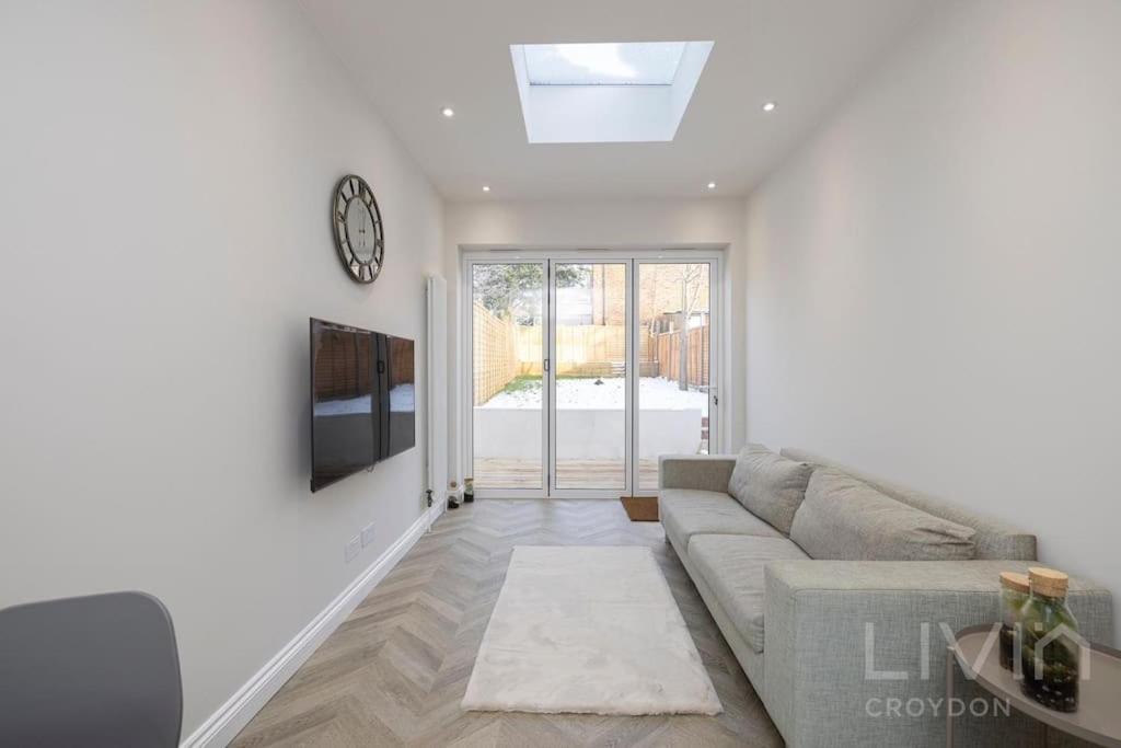 2 Bed Flat -Zone 1-4 London Appartement Thornton Heath Buitenkant foto