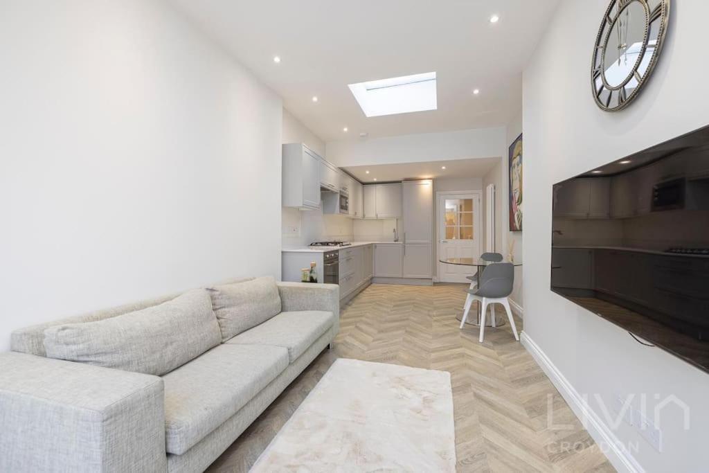 2 Bed Flat -Zone 1-4 London Appartement Thornton Heath Buitenkant foto